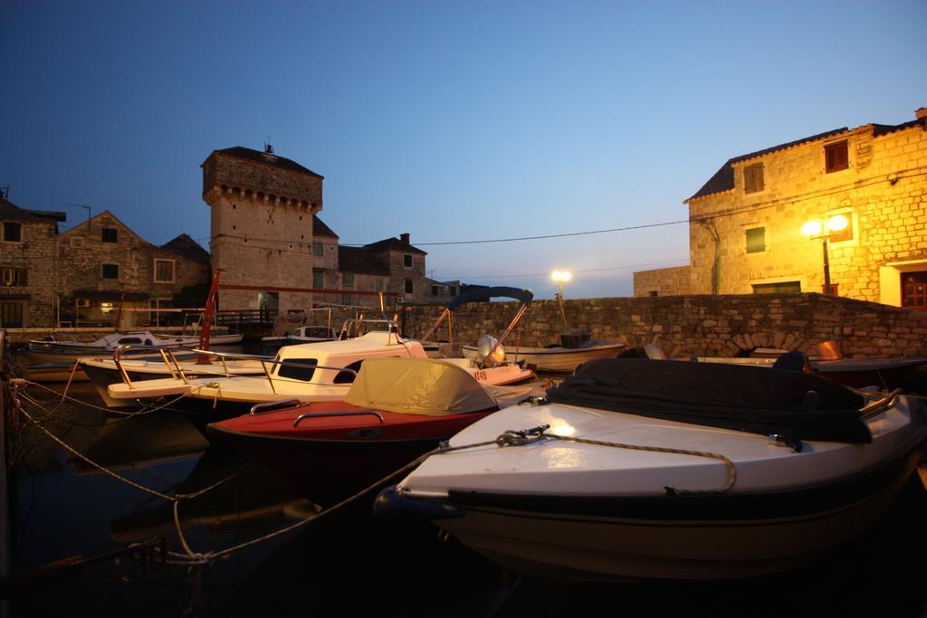 Apartment La Luna Kastela Bagian luar foto